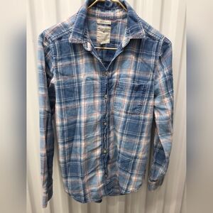 American Eagle Outfitters Light Blue Plaid Button-Down Shirt